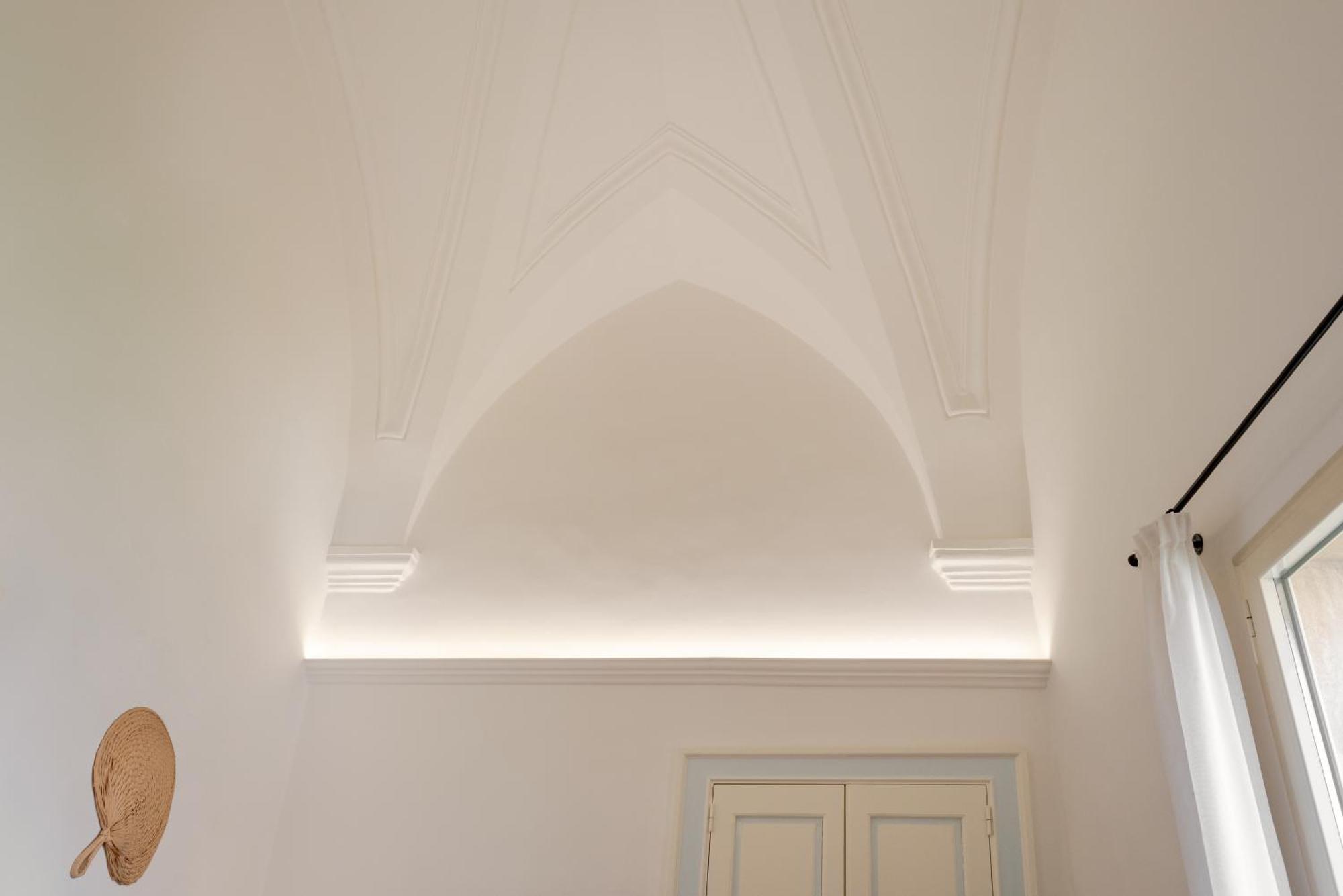 Palazzo De Tomasi B&B กัลลีโปลี ภายนอก รูปภาพ