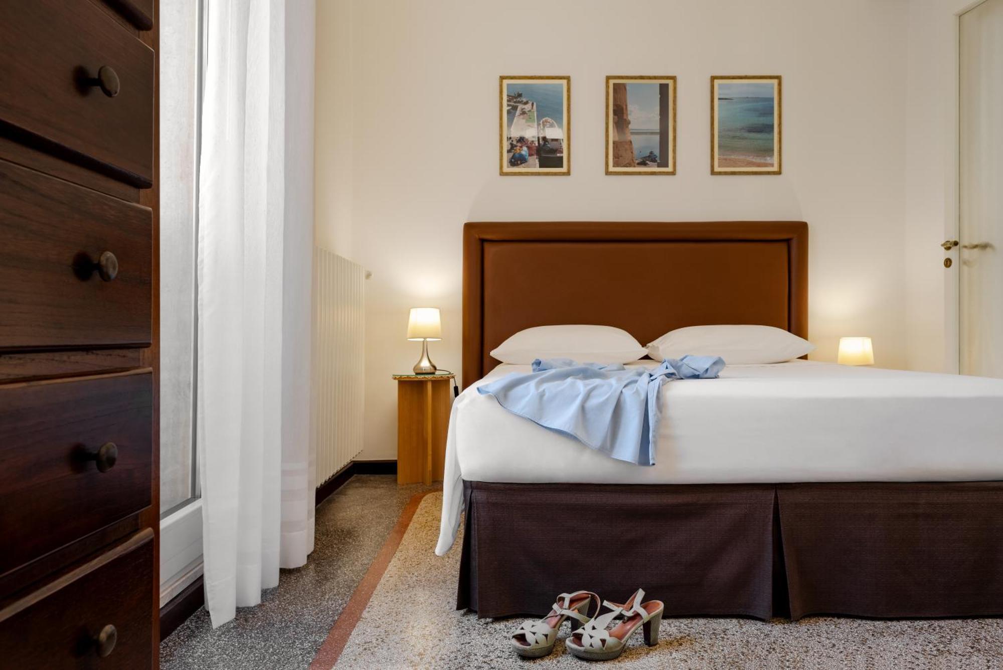 Palazzo De Tomasi B&B กัลลีโปลี ภายนอก รูปภาพ